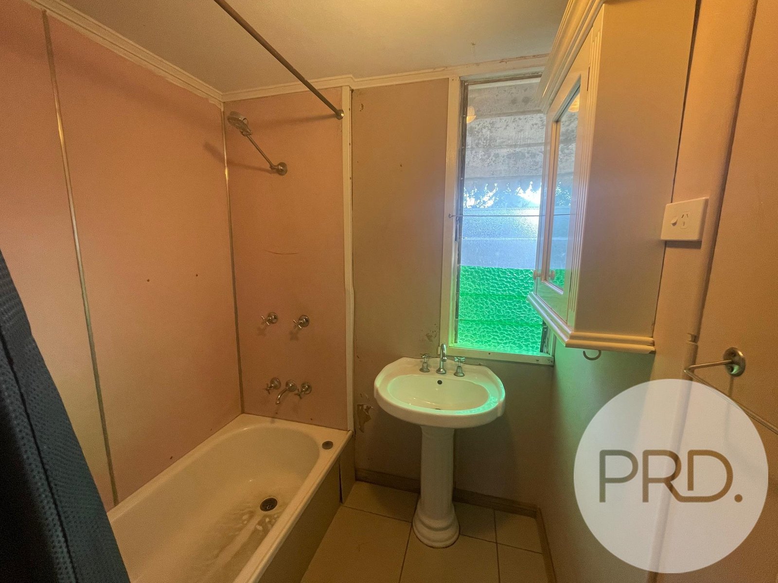 35 Surrey Street NUNDAH 12