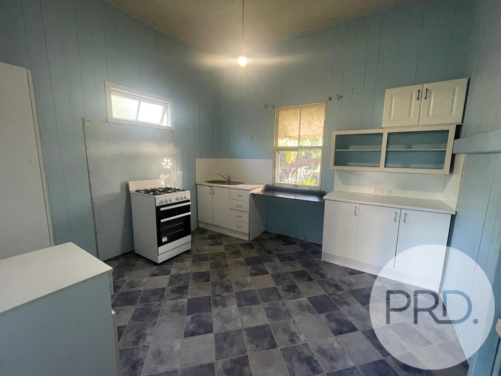 35 Surrey Street NUNDAH 13