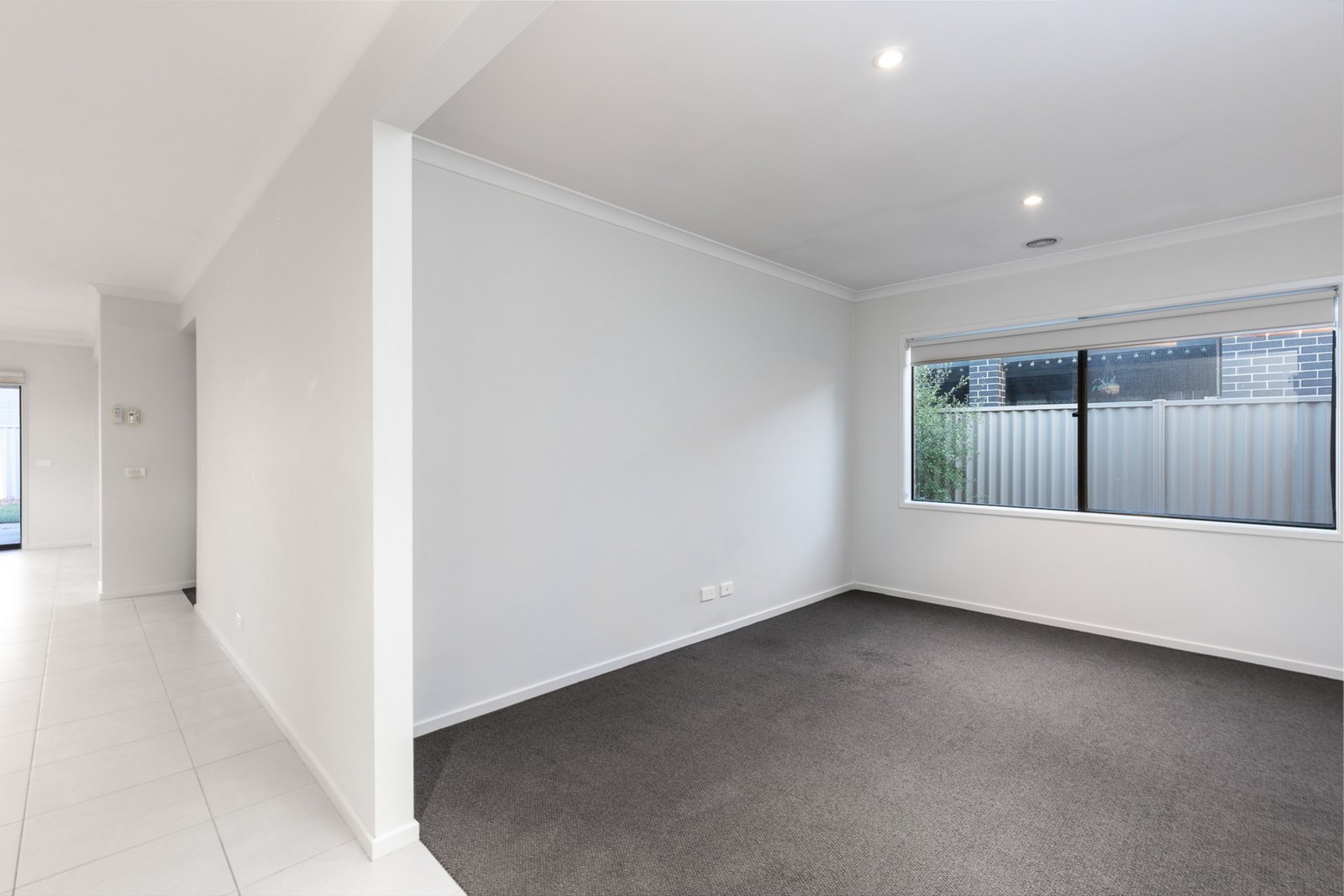 Gallery: 35 Swan Boulevard