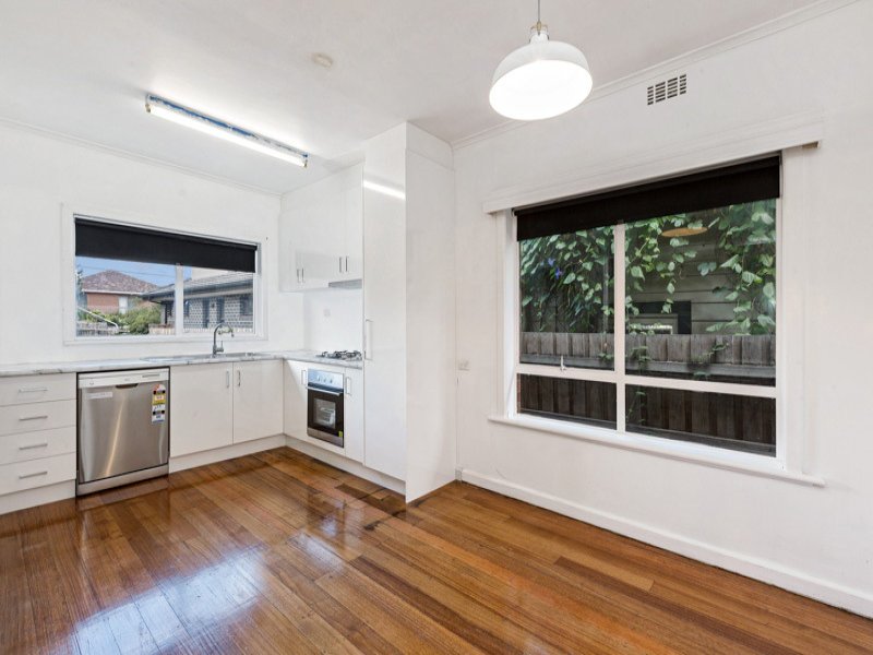 Gallery: 35 Swan Street