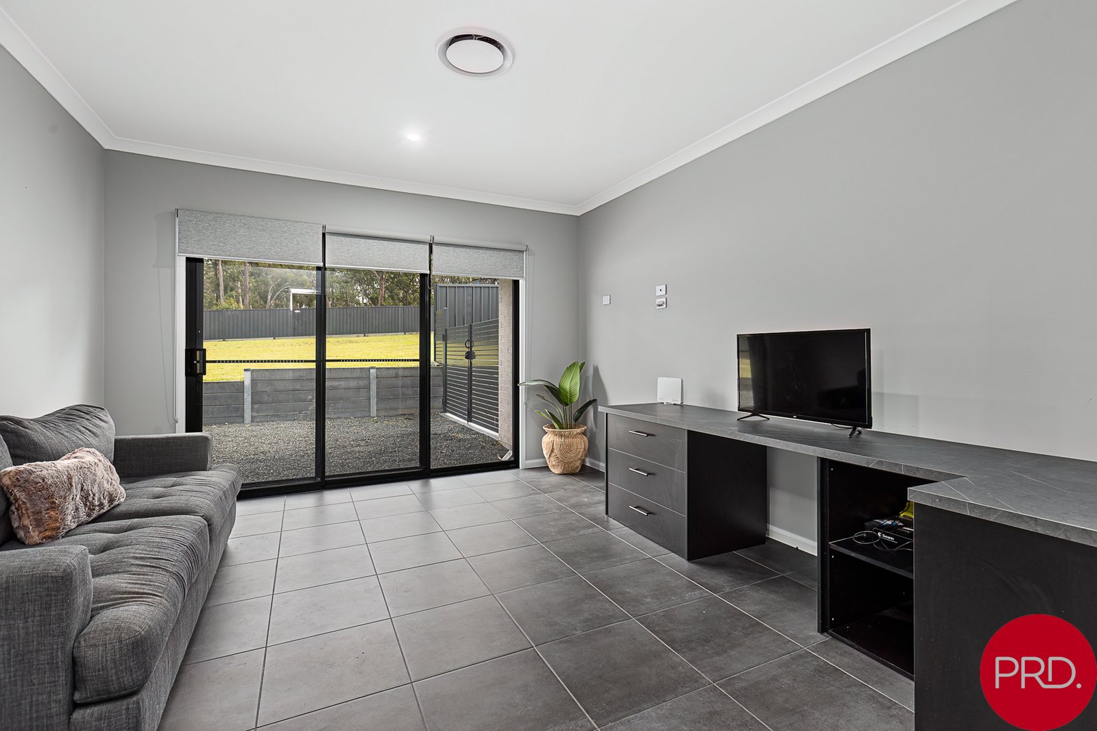 35 Talleyrand Circuit GRETA 13