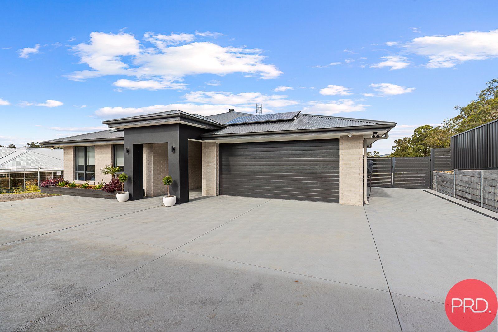 35 Talleyrand Circuit GRETA 27