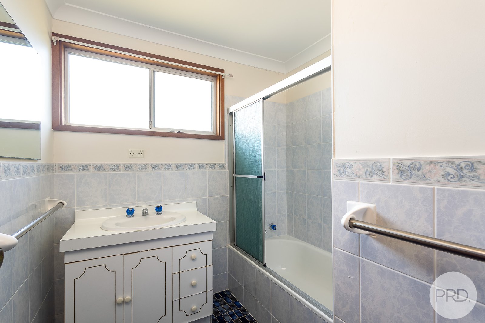 35 Tomaree Road SHOAL BAY 18