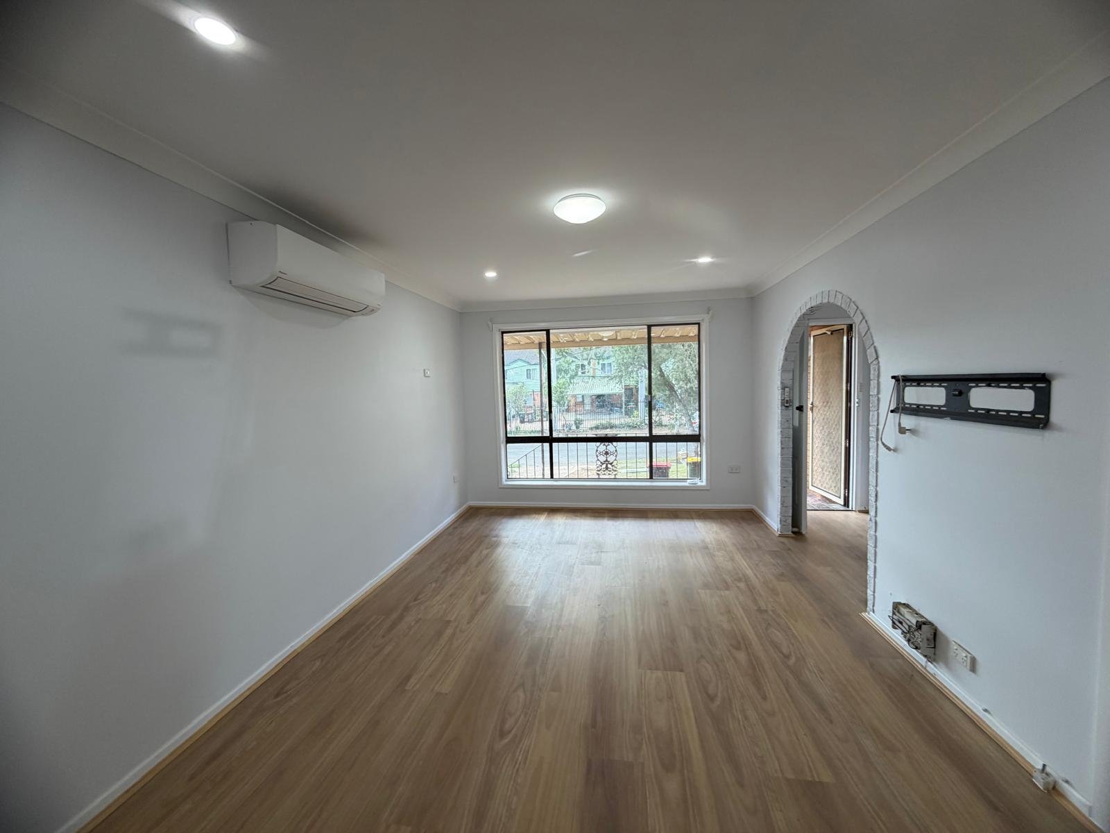 35 Tudor Avenue BLACKTOWN 3