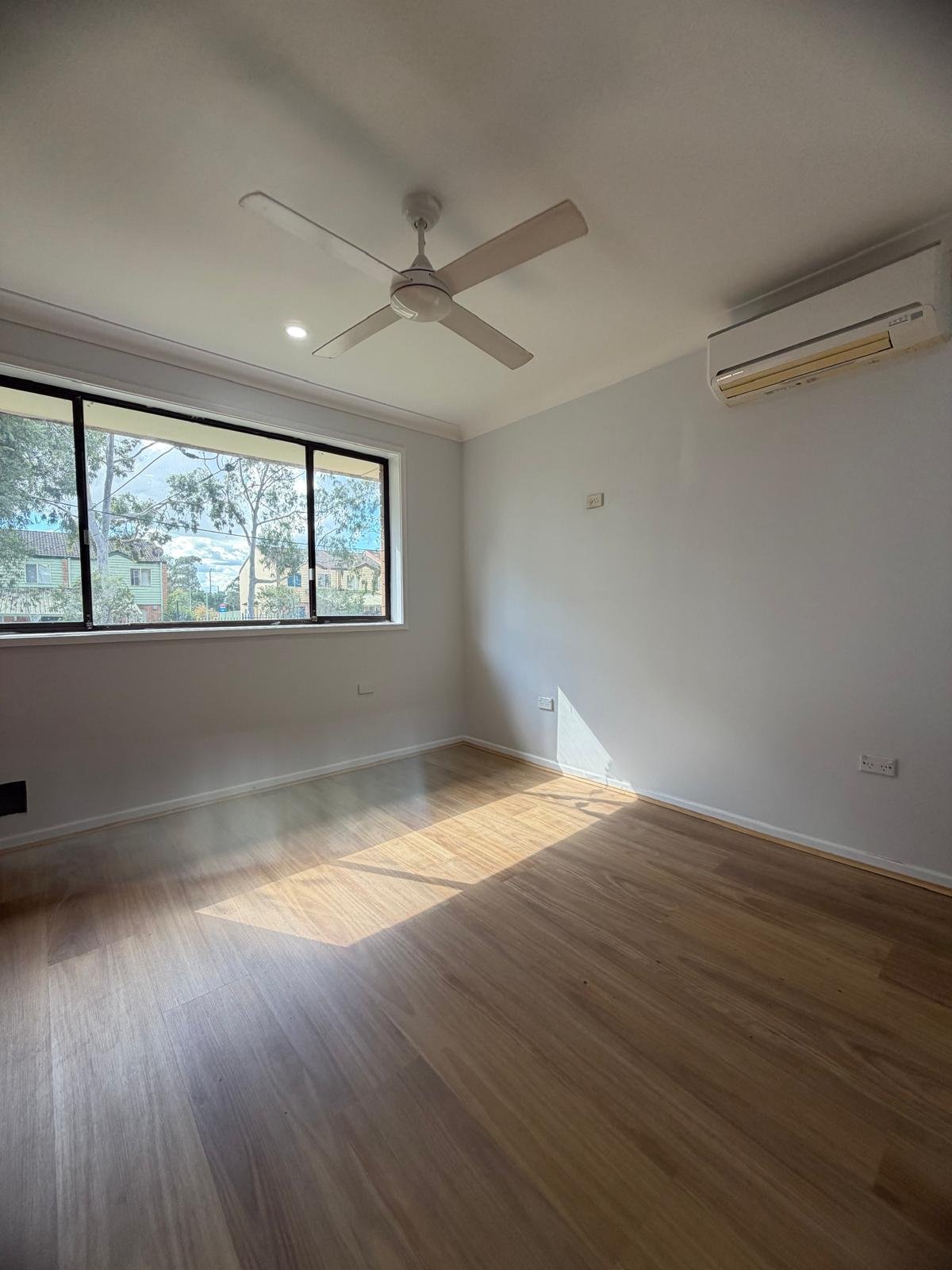 35 Tudor Avenue BLACKTOWN 5
