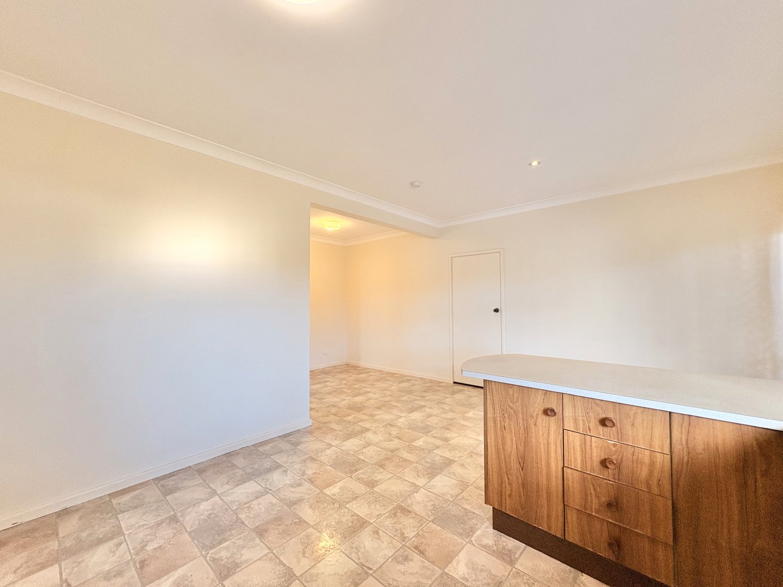 3/5 Tuna Crescent FINGAL BAY 4