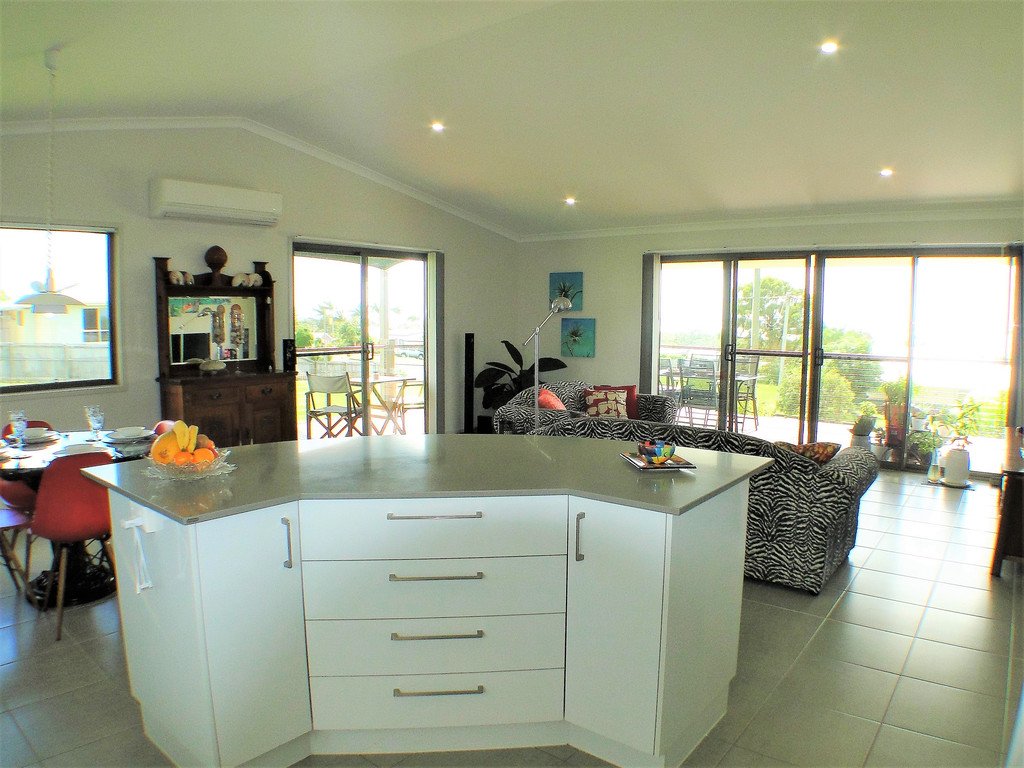 35 Turnstone Boulevard RIVER HEADS 18