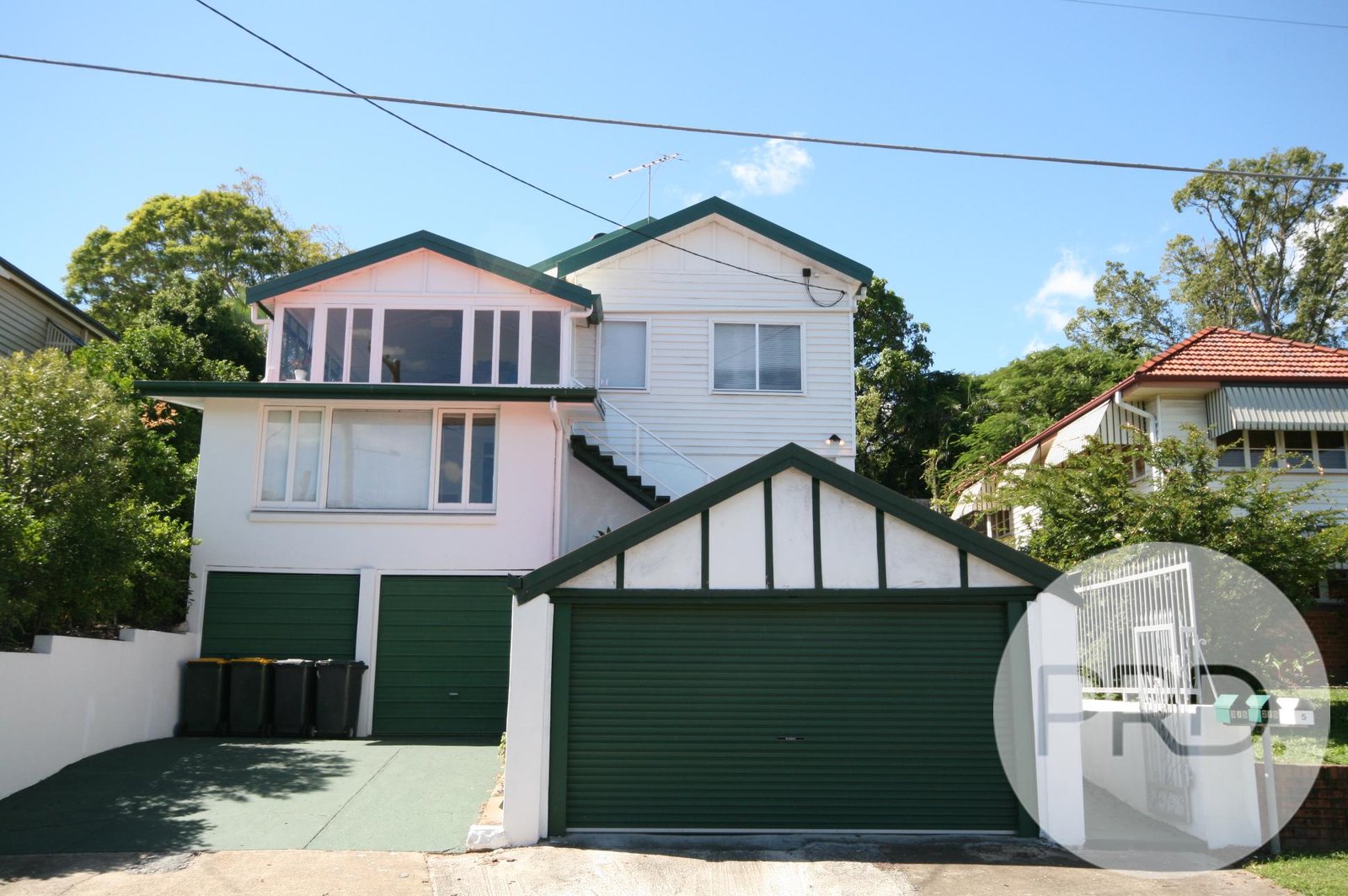 3/5 View Street WOOLOOWIN 1