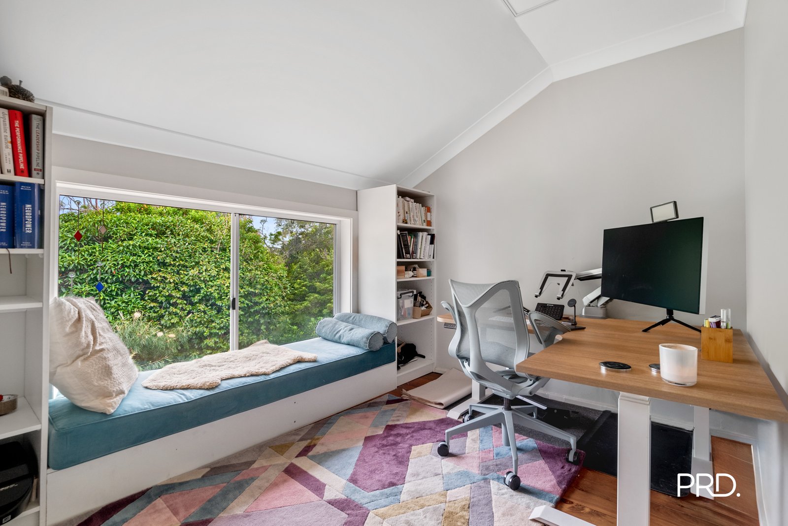 35 Wahroonga Rd  Winmalee 8