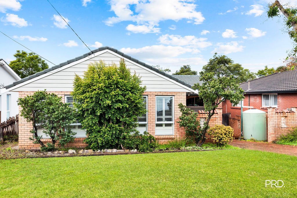 35 Wahroonga Road WINMALEE 2