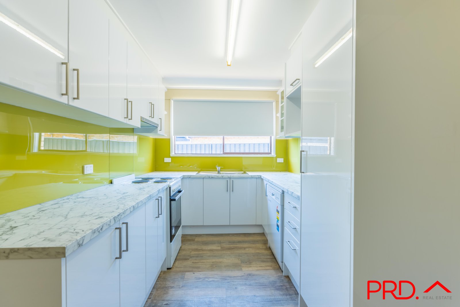 35 Waree Drive TAMWORTH 8