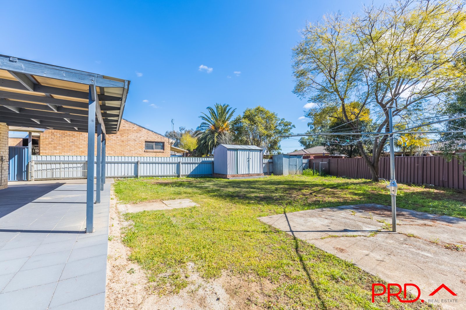 35 Waree Drive TAMWORTH 15