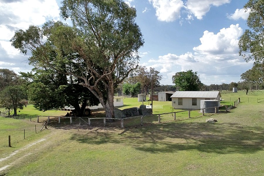 35 Watsons Creek Tilmunda Road WATSONS CREEK 10