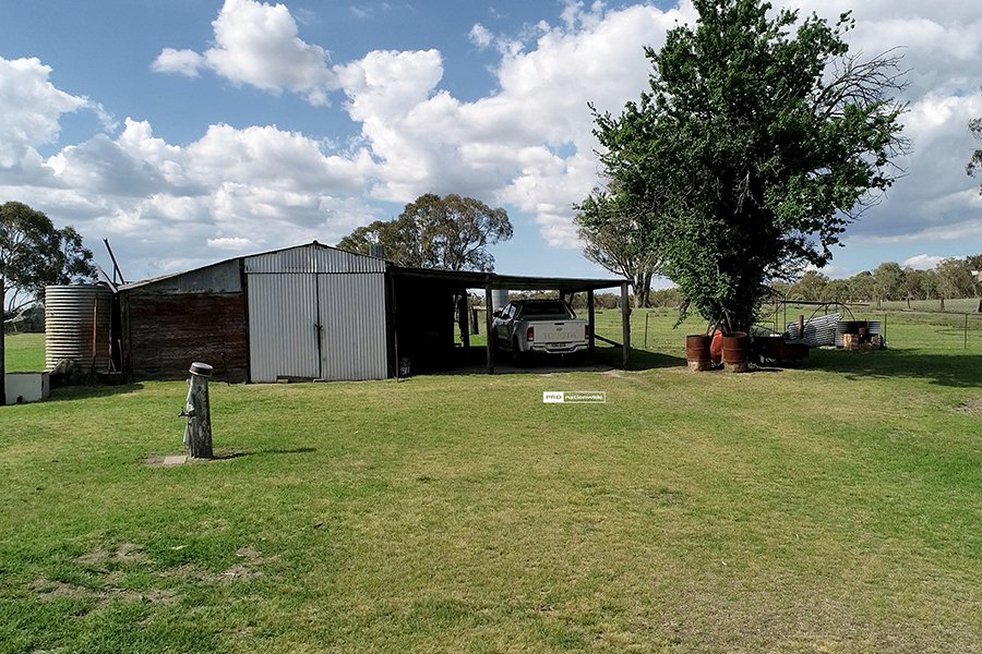 35 Watsons Creek Tilmunda Road WATSONS CREEK 11