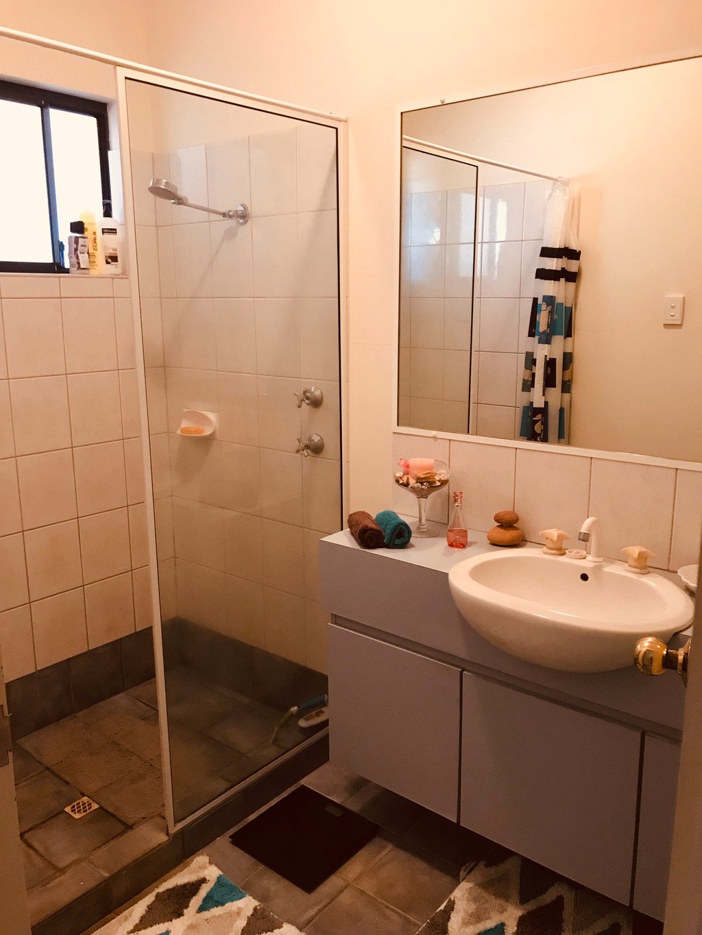 3/5 Whimbrel Street DJUGUN 6