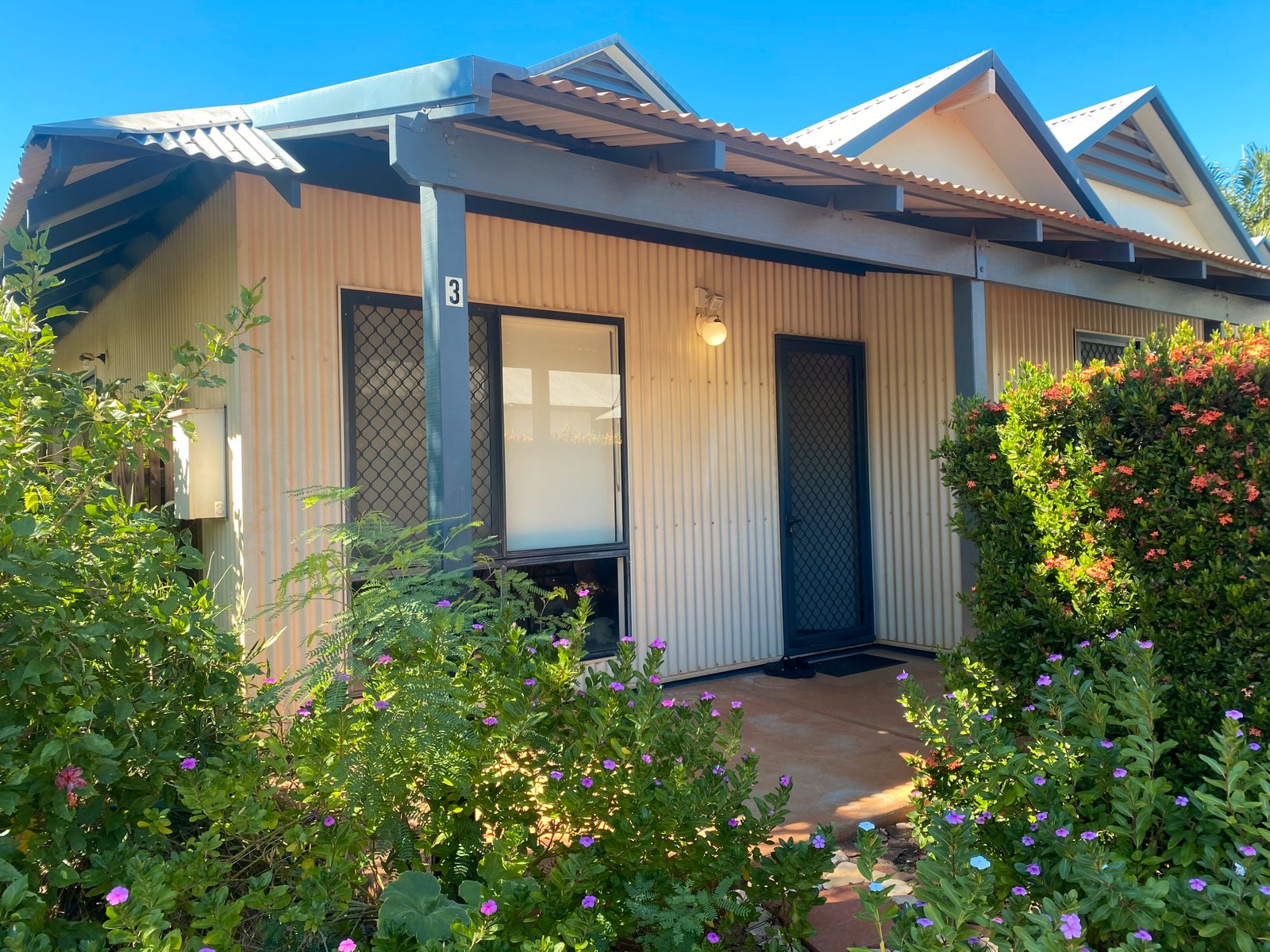 3/5 Whimbrel Street DJUGUN 2