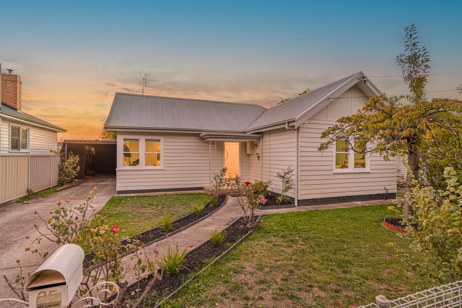 Gallery: 35 White Avenue