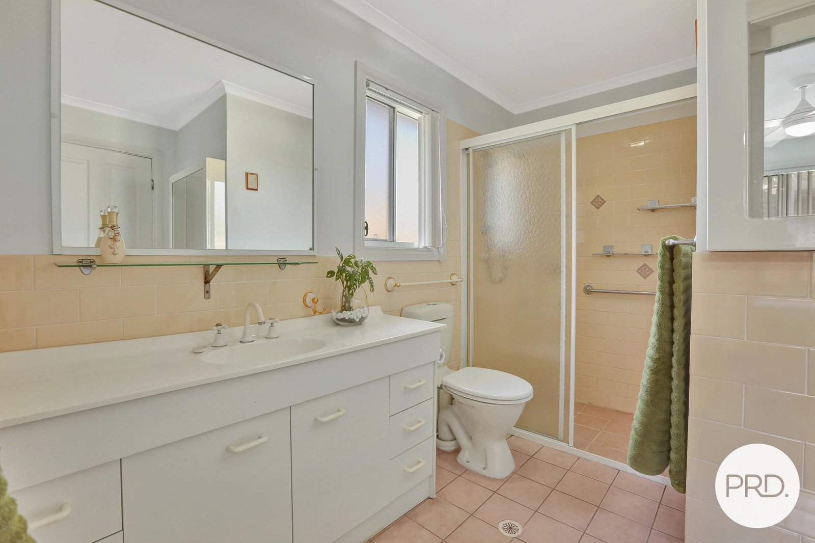 35 Willow Tree Avenue KANAHOOKA 4