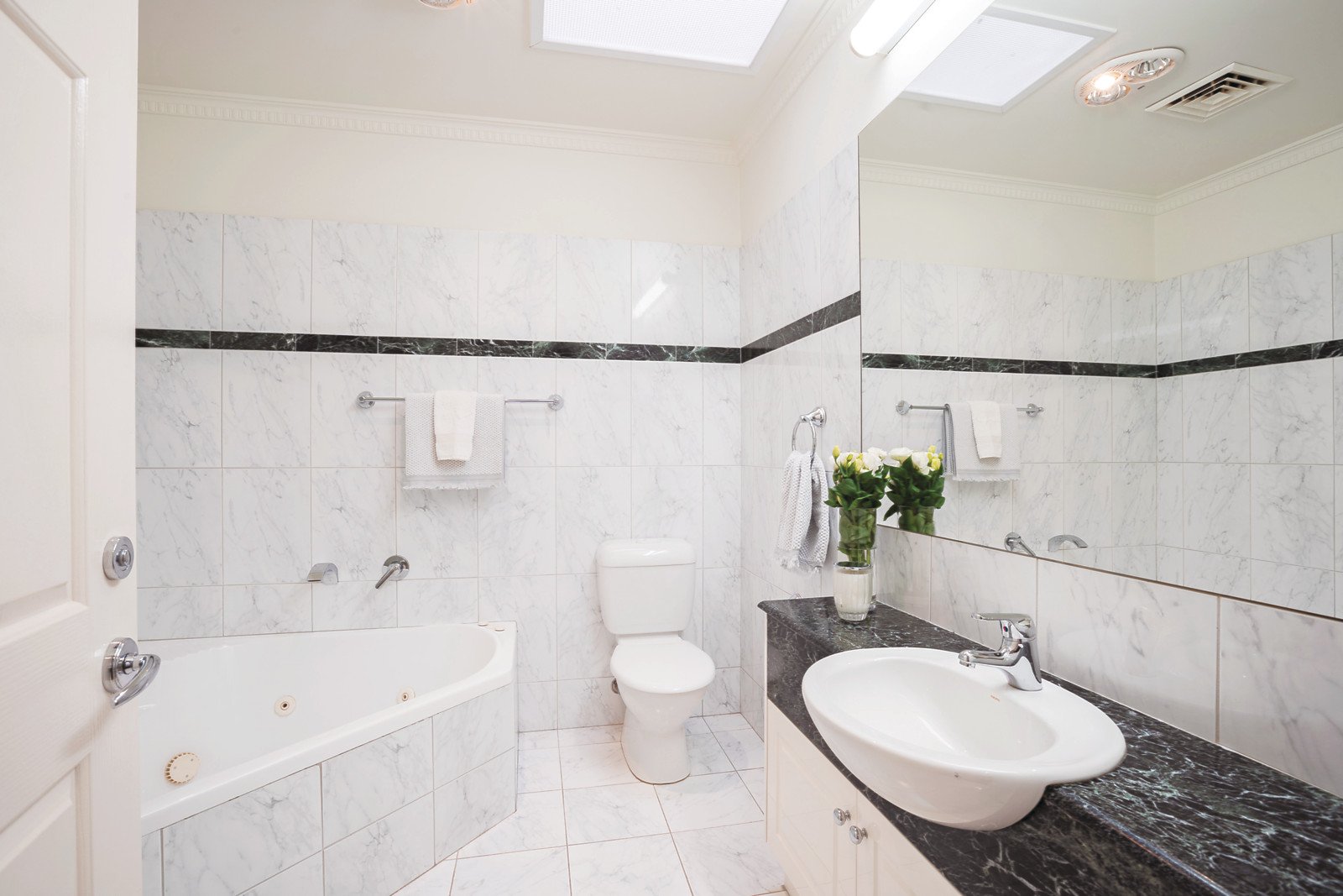 35 Wills Street, Kew, VIC