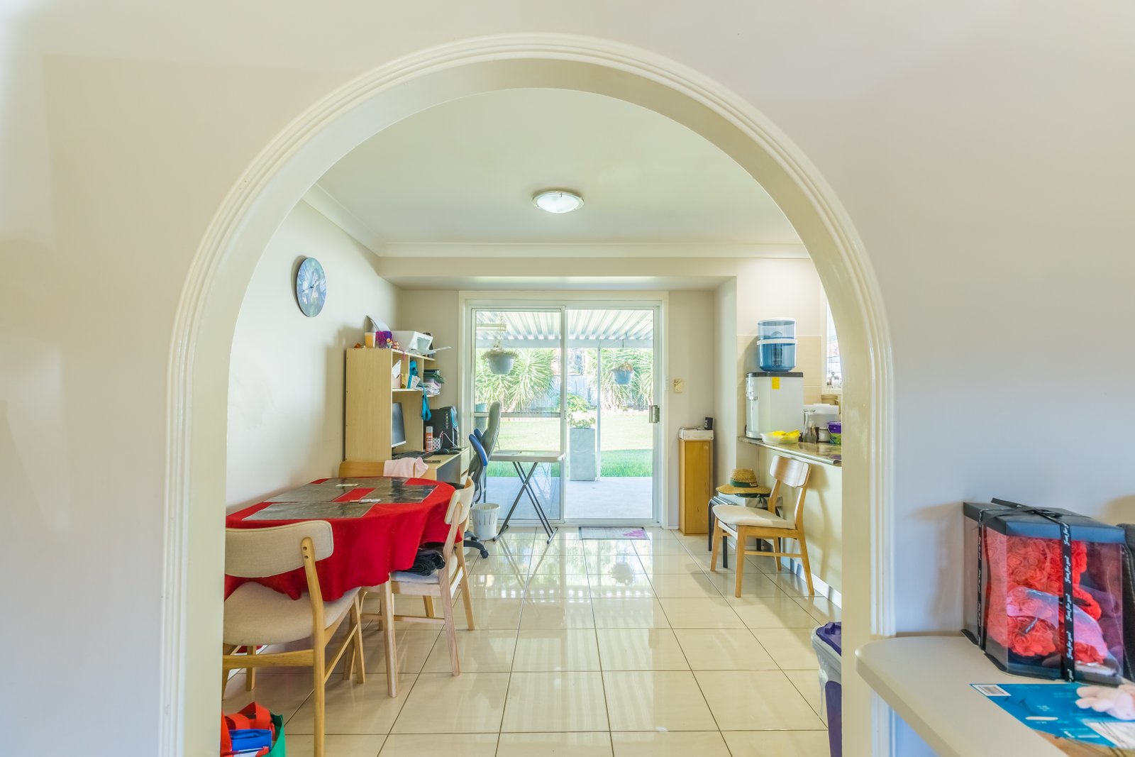 35 Windhover Crescent TAMWORTH 2