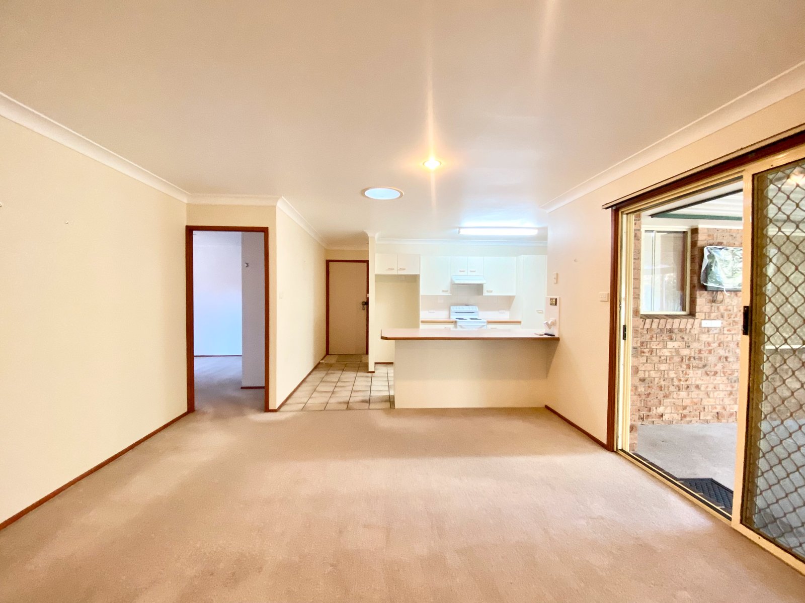 35 Windward Close CORLETTE 17