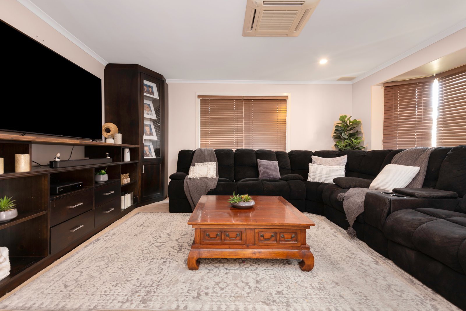 35 Wing Crescent MOUNT PLEASANT 3