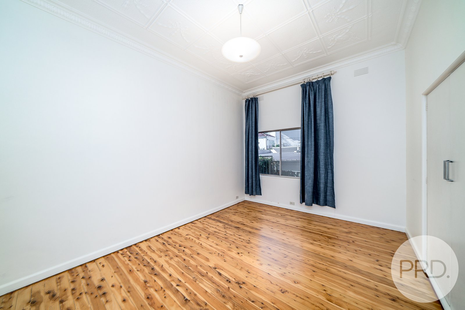 35 Wollundry Avenue WAGGA WAGGA 11