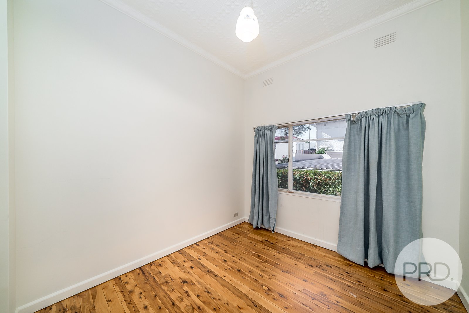 35 Wollundry Avenue WAGGA WAGGA 13