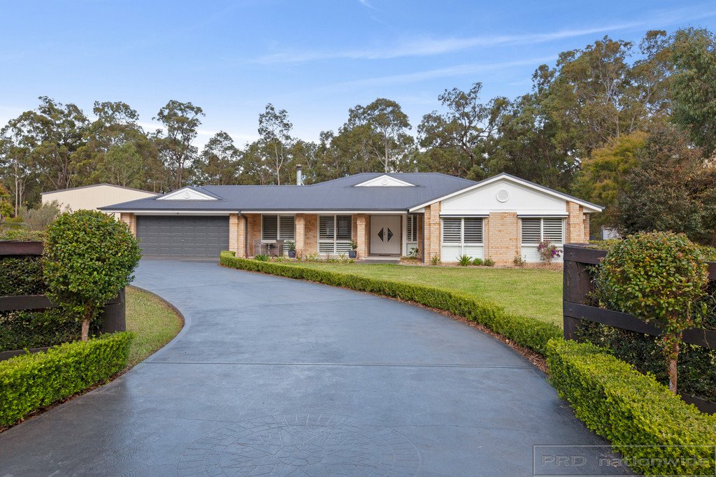 35 Woodlands Drive THORNTON 2