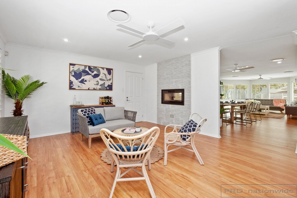 35 Woodlands Drive THORNTON 5
