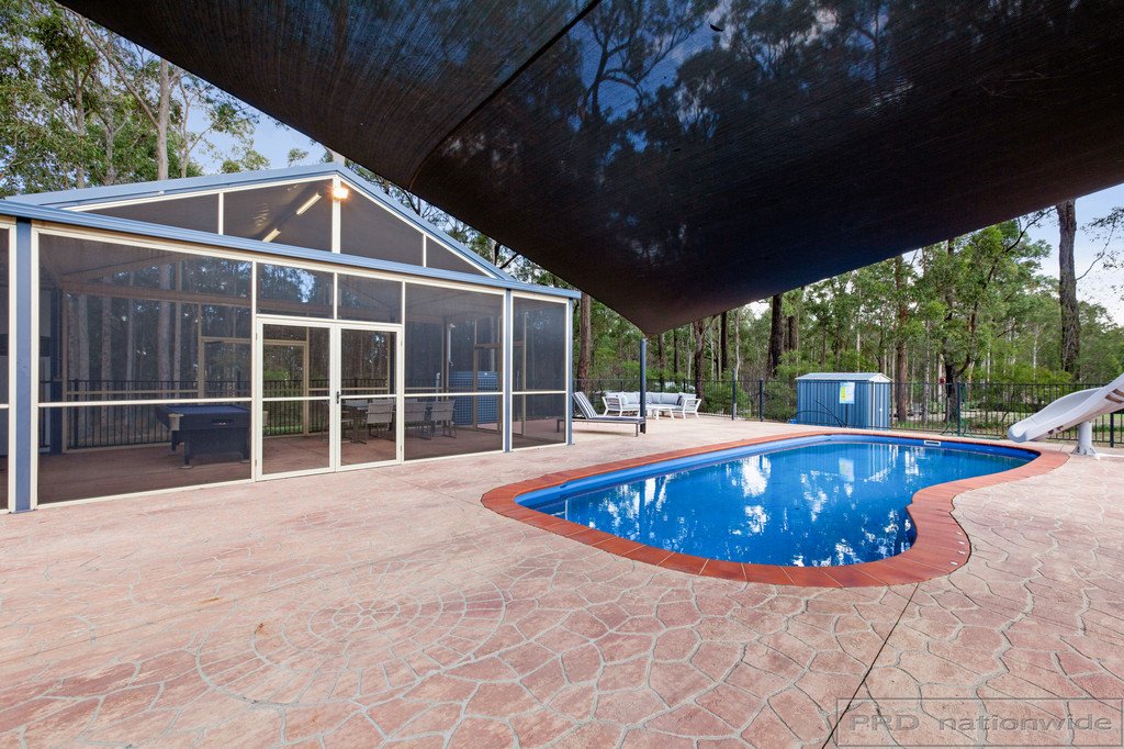 35 Woodlands Drive THORNTON 23