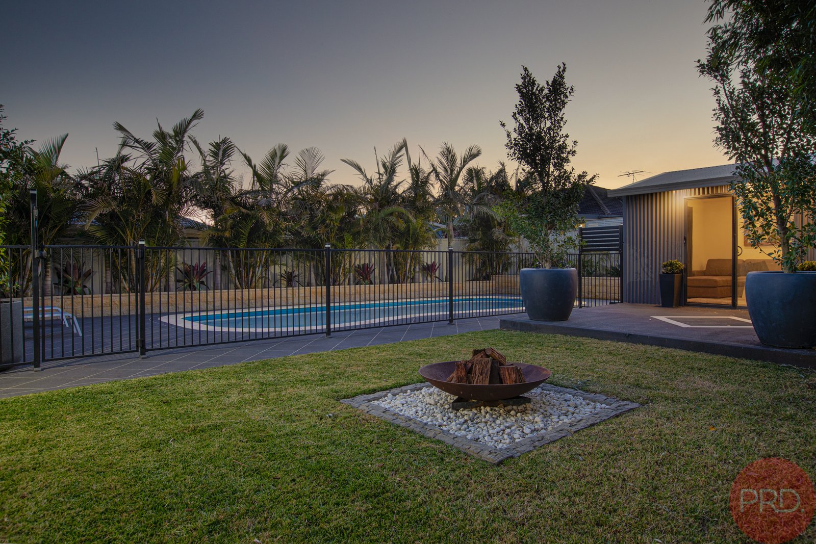 35 Yaldara Avenue THORNTON 13