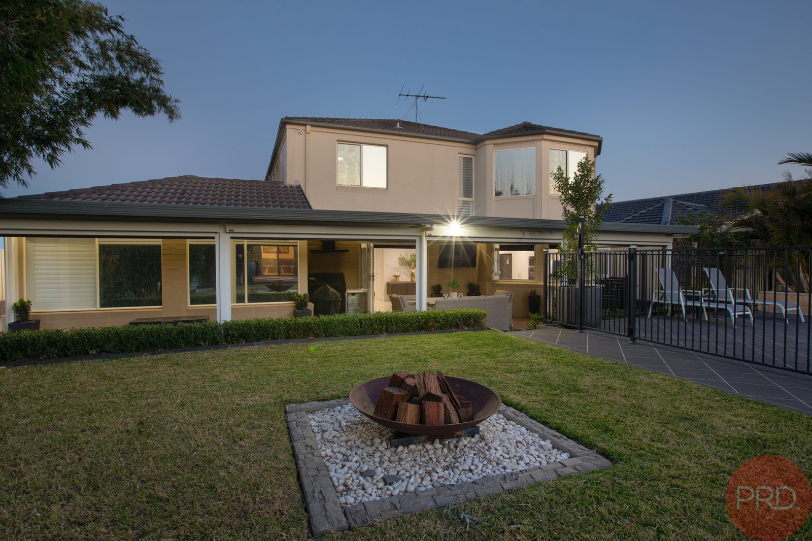 35 Yaldara Avenue THORNTON 23