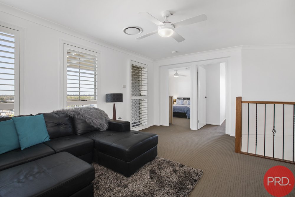 35 Yaldara Avenue THORNTON 28