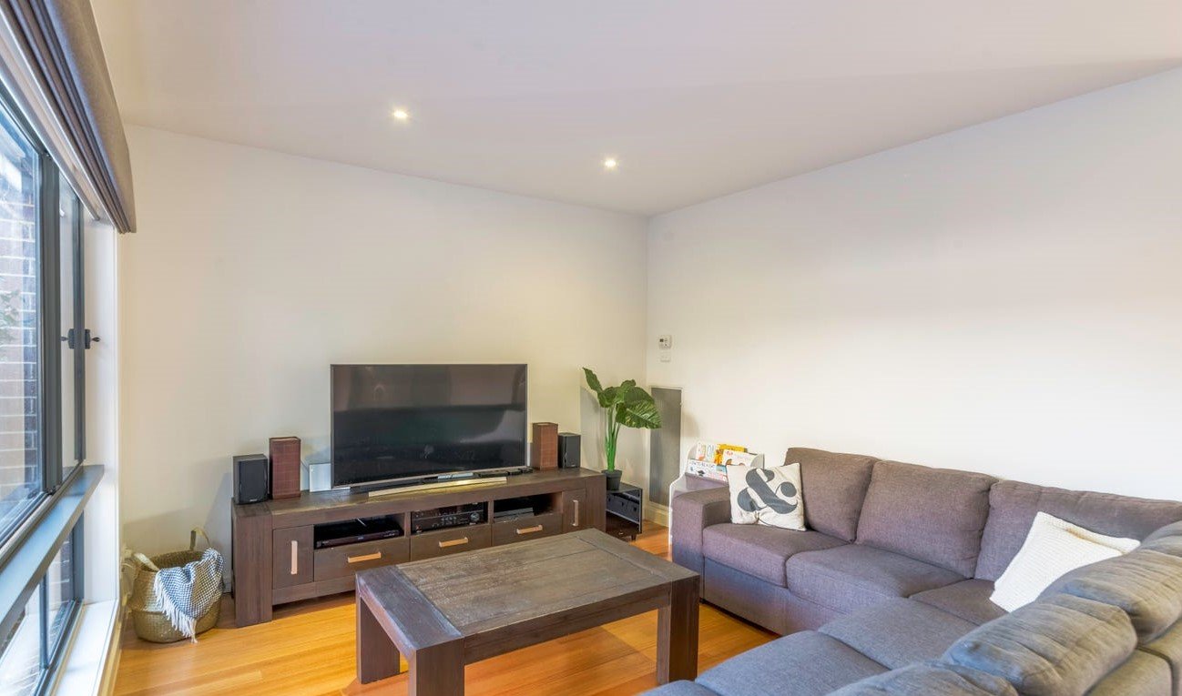 Gallery: 3/50-52 Prince Charles Street