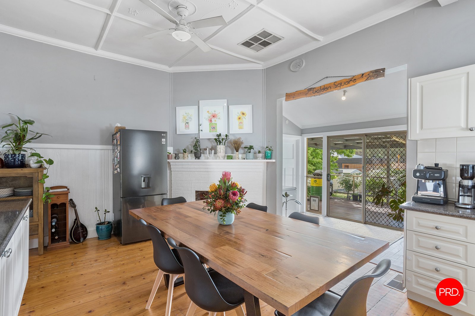 350 High Street GOLDEN SQUARE 7