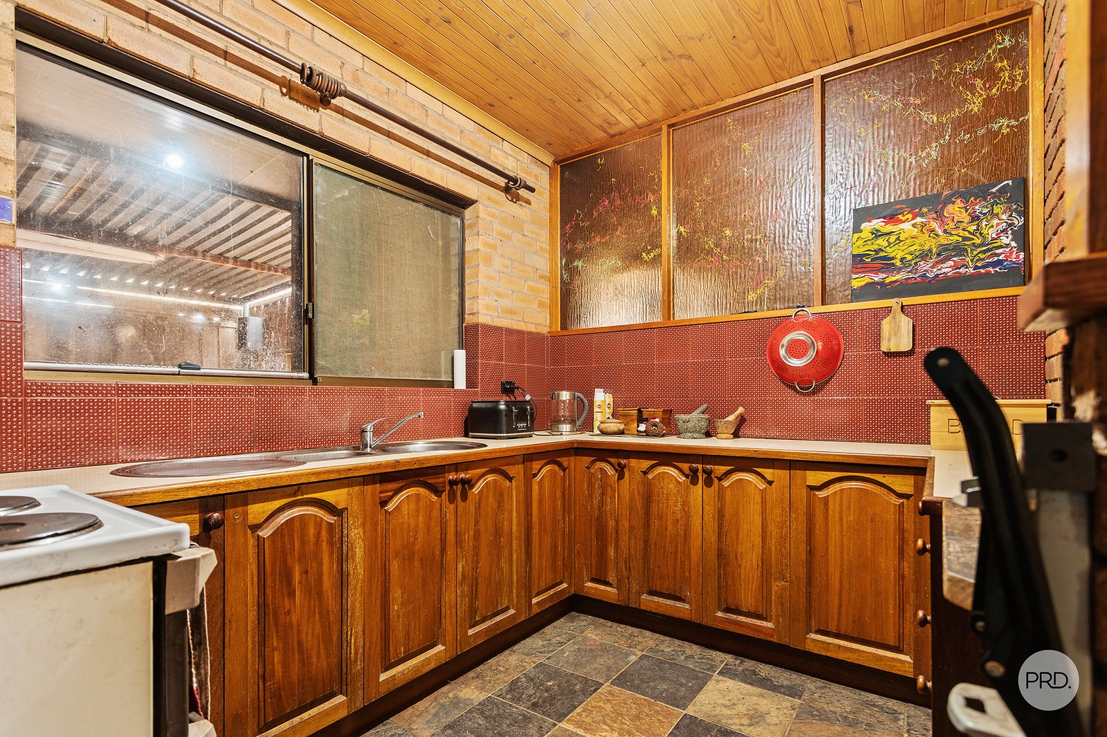 350 Station Street HUNTLY 4