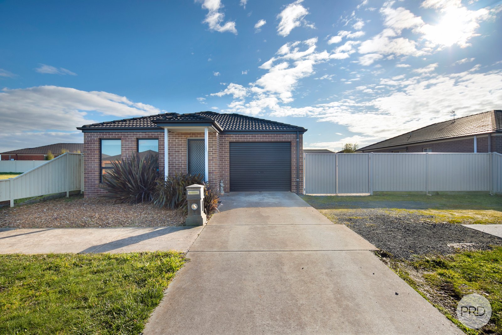 350 Vickers Street SEBASTOPOL 1