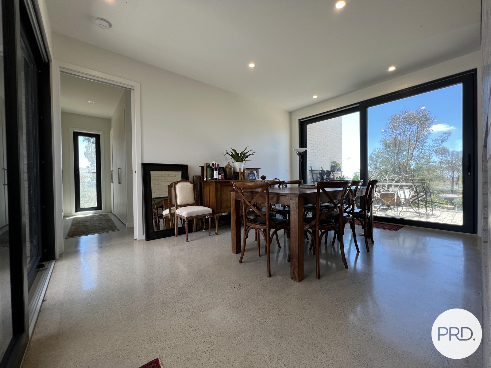 350 Widgiewa Road CARWOOLA 8