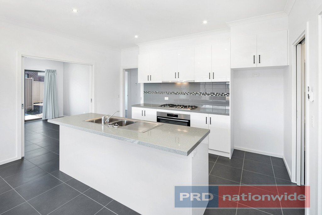 3/501 Bradshaw Street GOLDEN POINT 2
