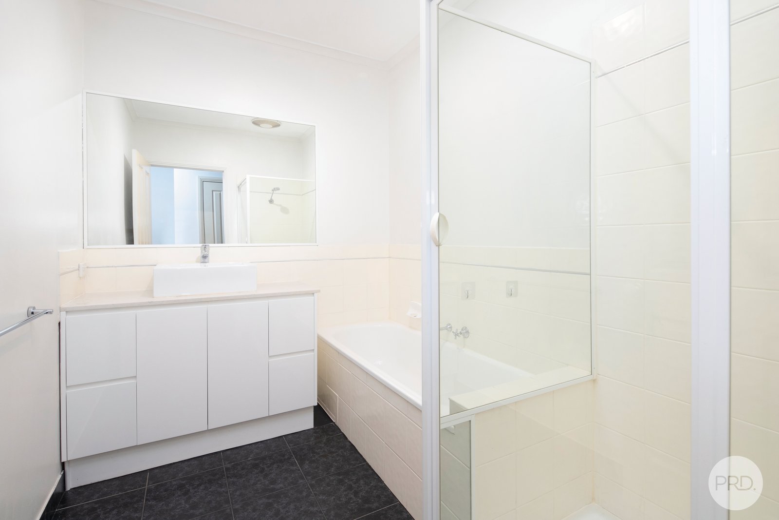 3/503 Lydiard Street North SOLDIERS HILL 10