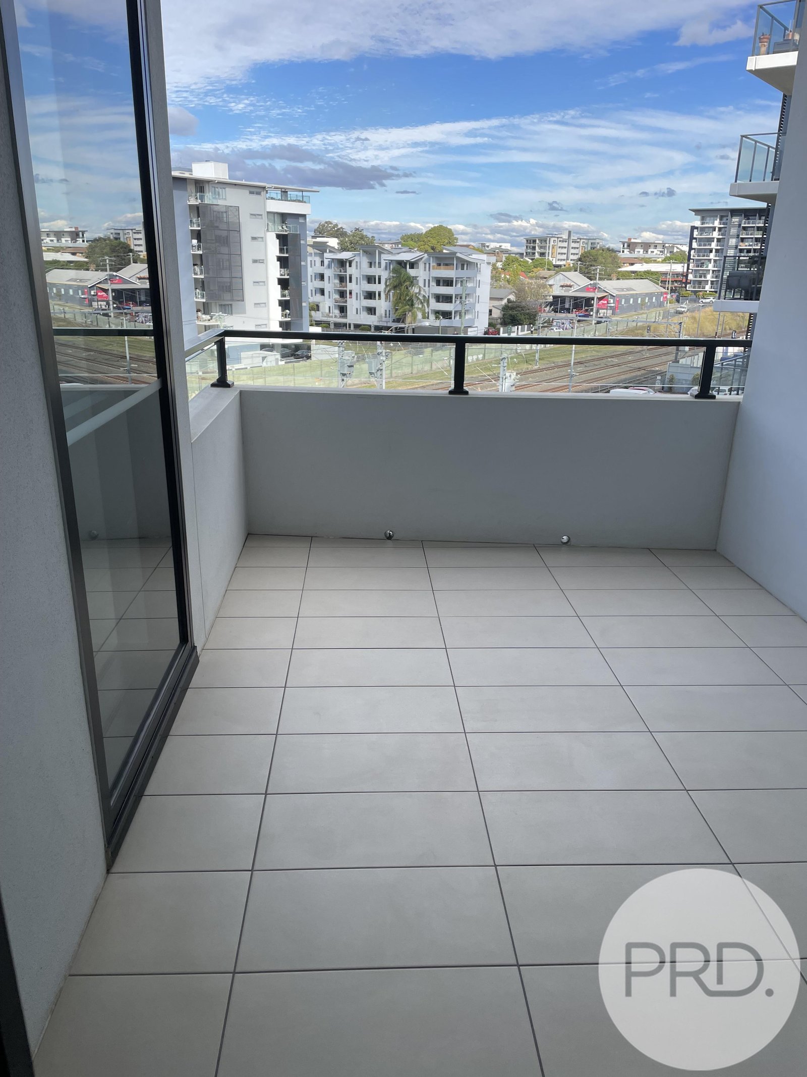 3507/29 Station Street  ( known as 16 Aspinall Street)  NUNDAH 6
