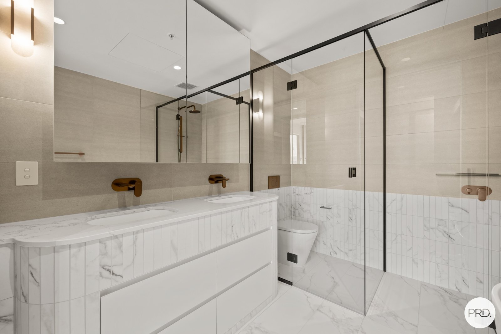 3507/63 La Trobe Street MELBOURNE 7