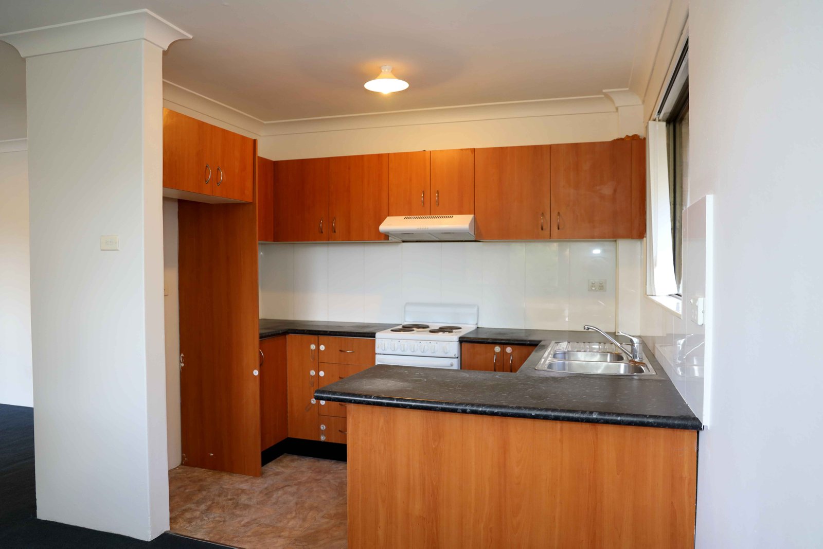 3/51 Colin Street LAKEMBA 2