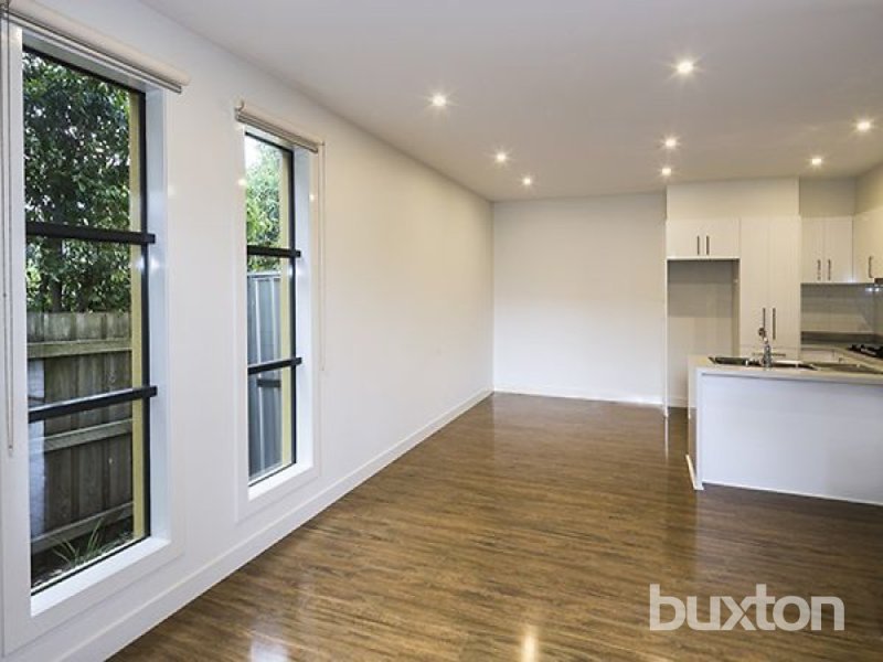Gallery: 3/51 Parer Street