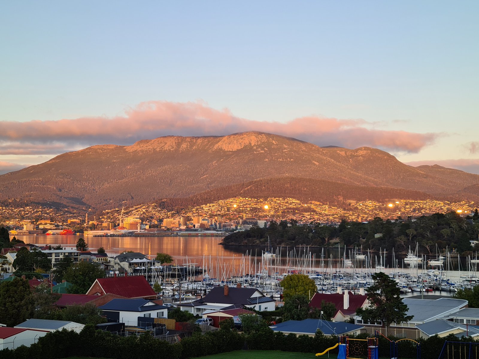 35/13 Alma Street BELLERIVE 2