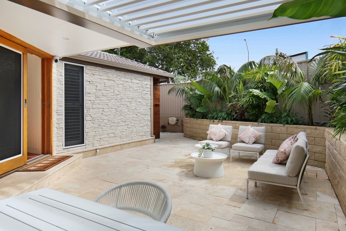 35/172 Barrier Reef Drive Mermaid Waters 14