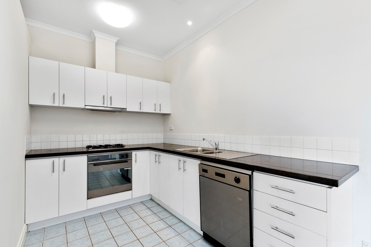 Gallery: 35/188 Faraday Street