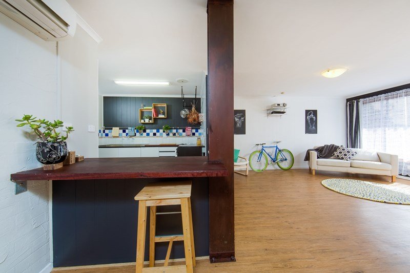 3/519 Schubach Street EAST ALBURY 2