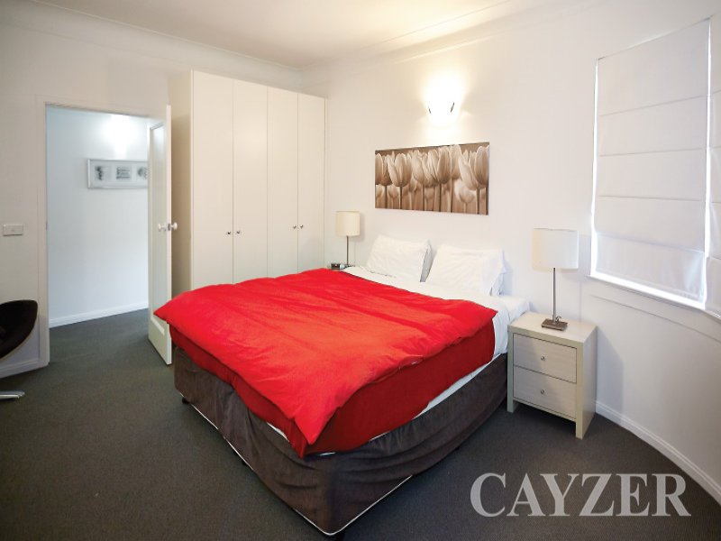 Gallery: 352 Albert Road